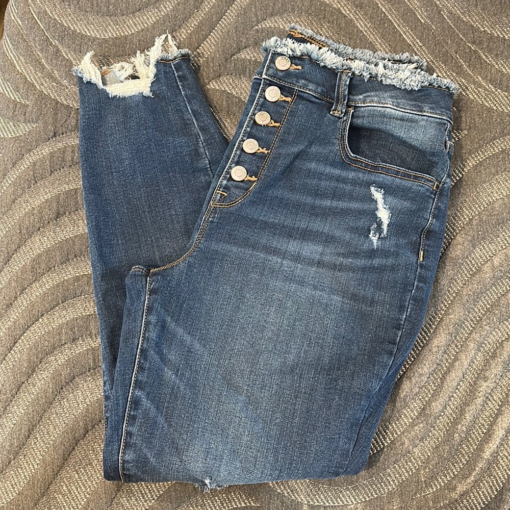 Maurice’s High Rise Raw Hem Destructed Flex Denim - size L